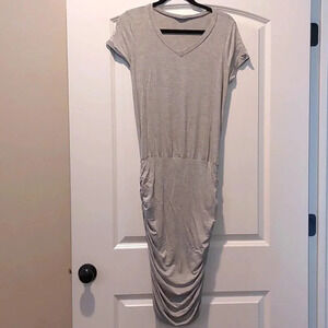 Brigitte Brianna 24/7 v-neck dress Grey size M